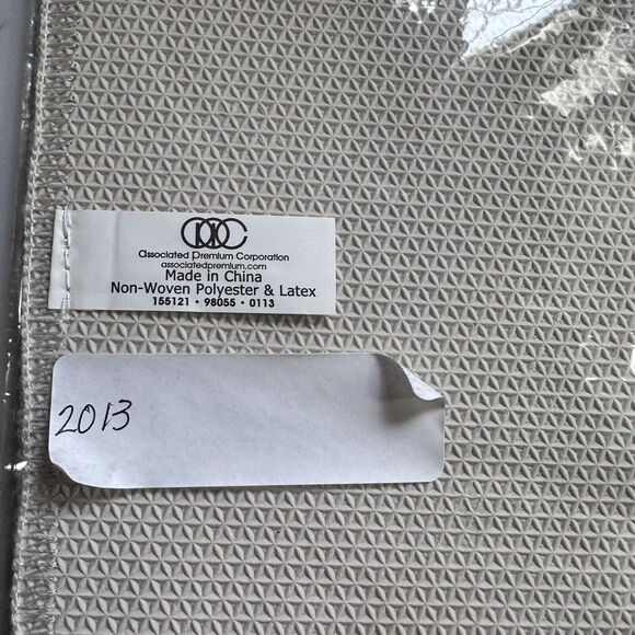 Purina St. Louis Cardinals Pet Bowl Mat Food Water Cardinals Arch - Picture 6 of 7